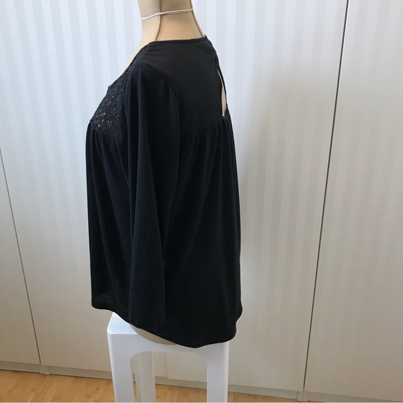 American Eagle black lace back cutout soft blouse Size L - Picture 2 of 9